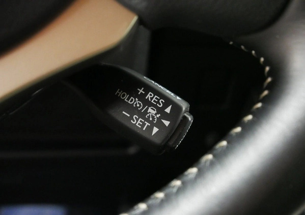 Lexus NX cena 139900 przebieg: 60000, rok produkcji 2021 z Szczytno małe 781